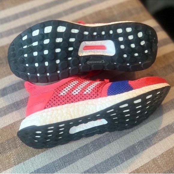 Adidas Ultraboost ST sneakers - Picture 12 of 16
